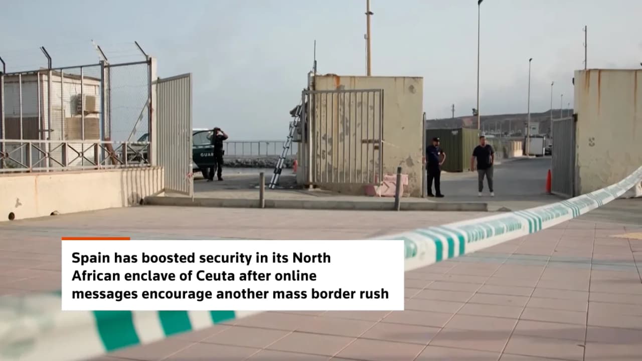 Marokas sustabdė naują migrantų bandymą prasiveržti į Ispanijos Seutą