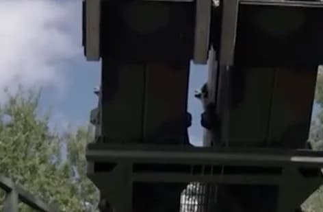Ukrainos „Patriot“ paleidimo įrenginiai tušti – raketų trūkumas tampa kritinis