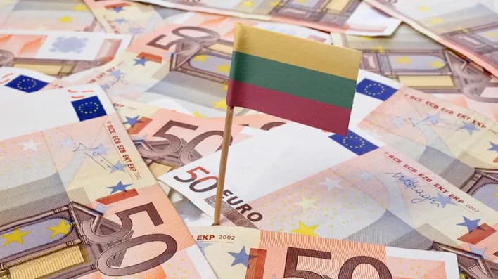 Stepukonis lieka suimtas, o kur dingo dešimtys milijonų – iki galo vis dar nepavyko išaiškinti
