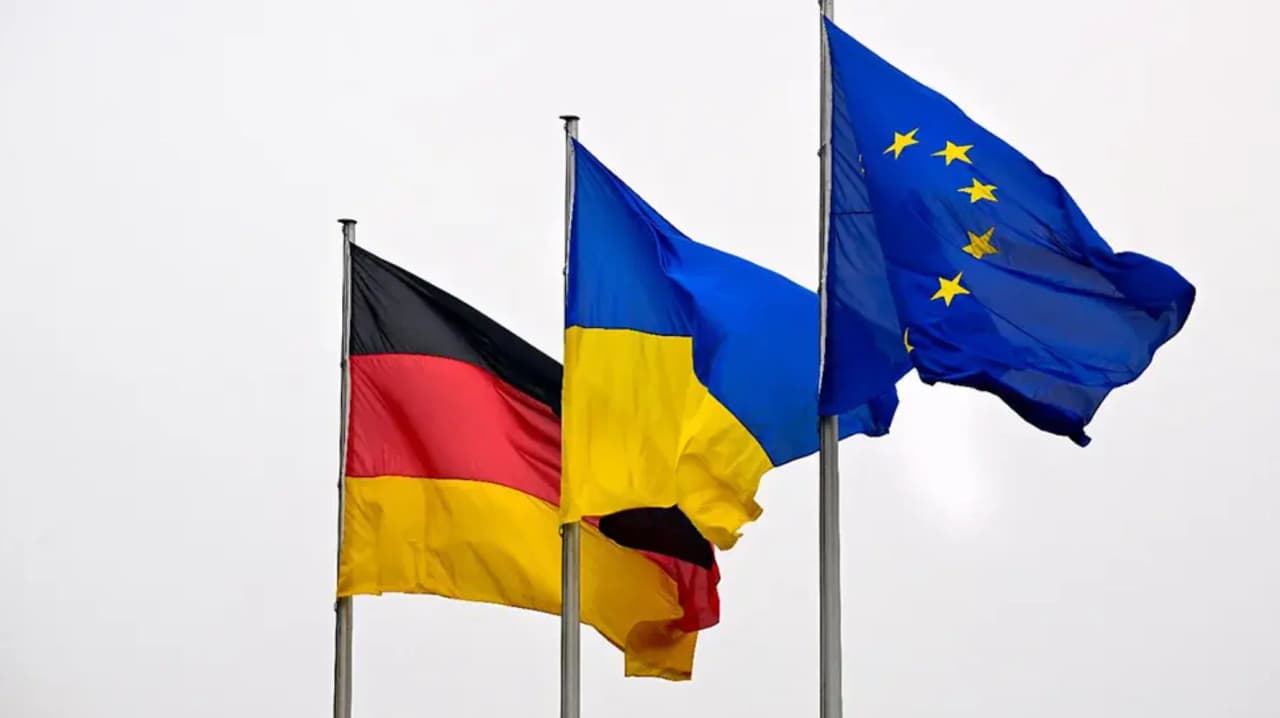 „Volkswagen“ ruošiasi milijardinei pertvarkai, Vokietija toliau finansuoja Ukrainos gynybą