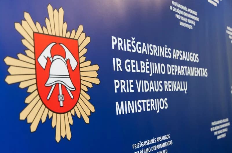 Sprogmenį gabenęs dronas numuštas, tačiau gyventojams nebuvo nurodyta slėptis