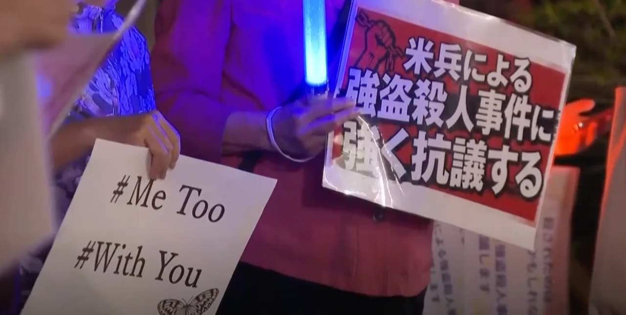 JAV jūrų pėstininkas Japonijoje įtariamas moters nužudymu – Okinavoje vėl kyla protestai