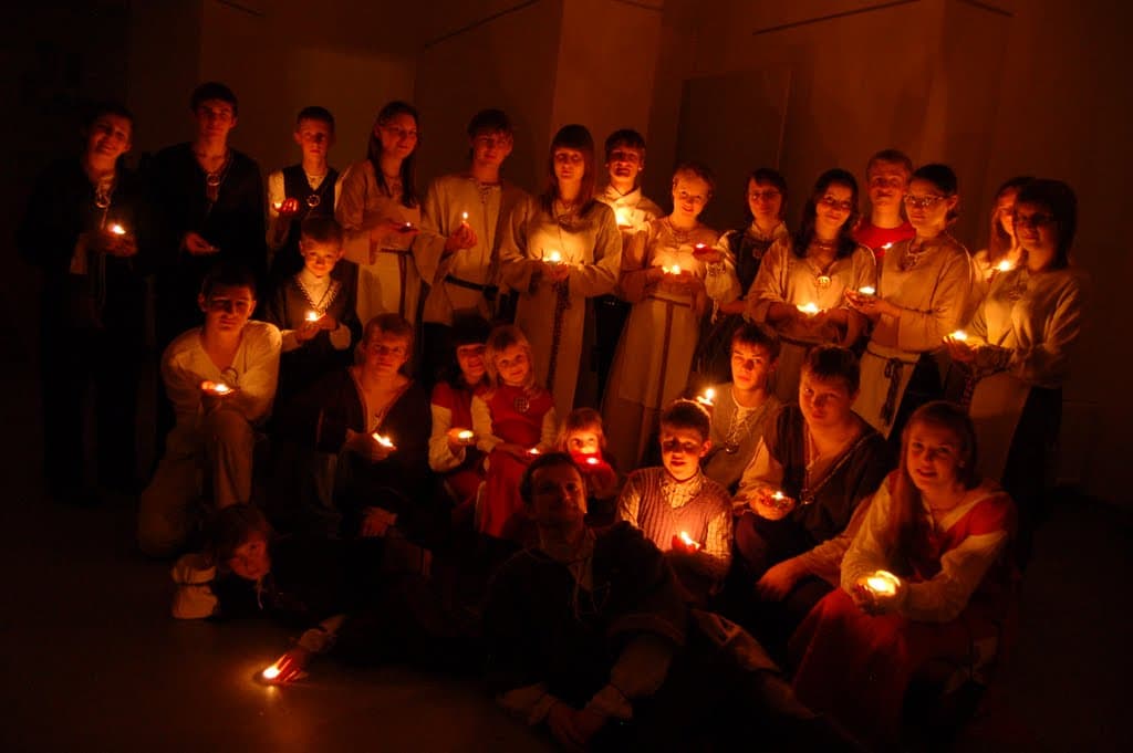 Lietuvių kultūros puoselėjimo gyvoji tradicija, arba ką gali du žmonės