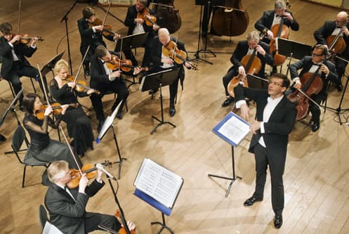 Modestas Pitrėnas ir Lietuvos kamerinis orkestras. Nuotr. D. Matvejevo