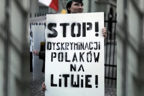 Lietuva ketina koreguoti Lenkijai kenkiančią švietimo politiką