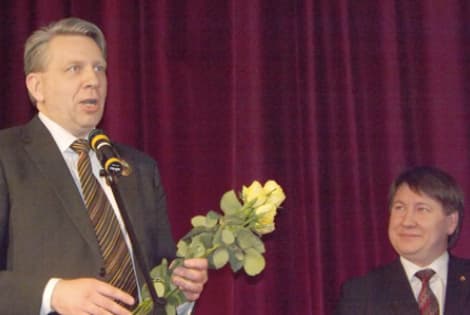 D. Valys „Mane varo į priekį noras nepavesti mane paskyrusio asmens“