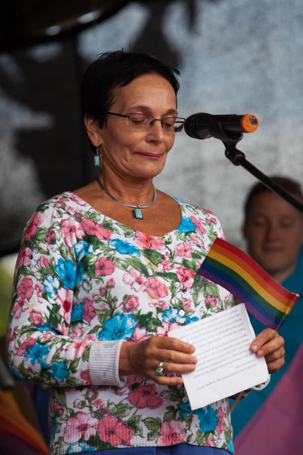 Seimo narė A. M. Pavilionienė sako kalbą Lukiškių aikštėje valstybės remiamo renginio „Už lygybę” metu. Nuotr. E.eu
