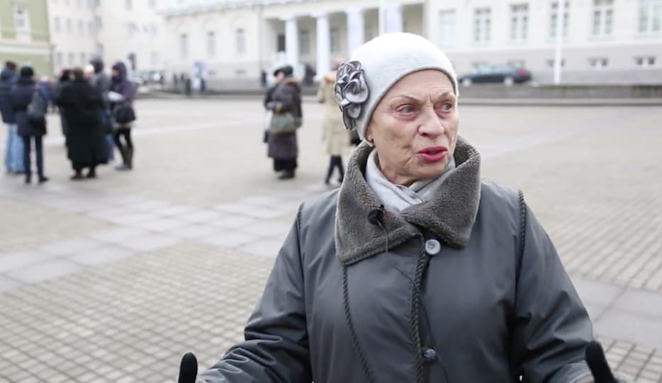 Aktorė E. Žebertavičiūtė: „Žodžiai visiškai nesiderina su darbais”