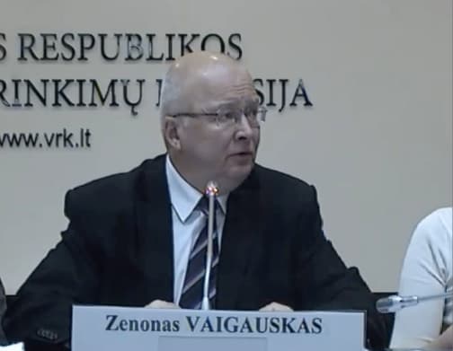 Jau kitą dieną po pagerbimo „Metų korumpo 2013” finale, kuriame buvo paskelbtas nominacijos „Už viso gyvenimo nuopelnus” laureatu, Z. Vaigauskas vadovavo dar vienam vaisingam VRK posėdžiui.