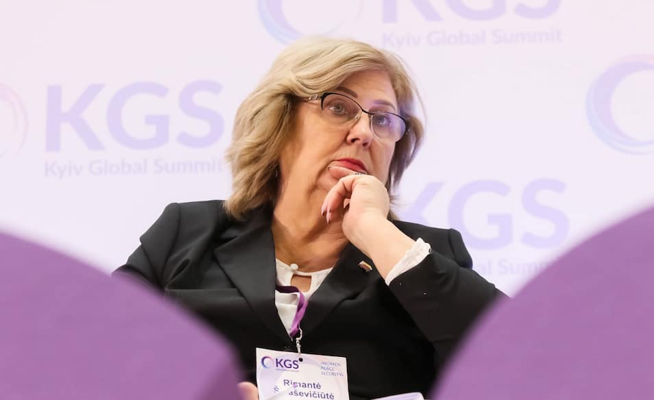 Nuo tikrųjų pedofilų ir homoseksualų kadais kentėjusi socialdemokratė R. Šalaševičiūtė dabar yra viena aktyviausių vaikų teisių gynėjų. Nuotr. facebook.com