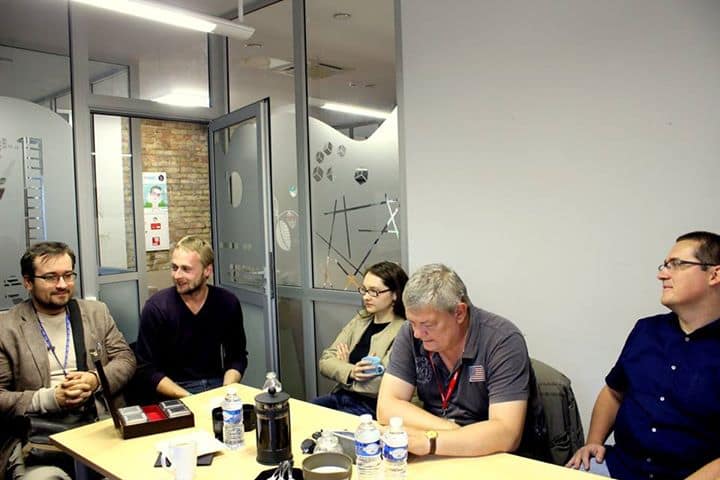 Nuotraukoje matome pirmąjį žurnalistinių tyrimo konkurso vertinimo komisijos susitikimą. Organizatorių nuotr.