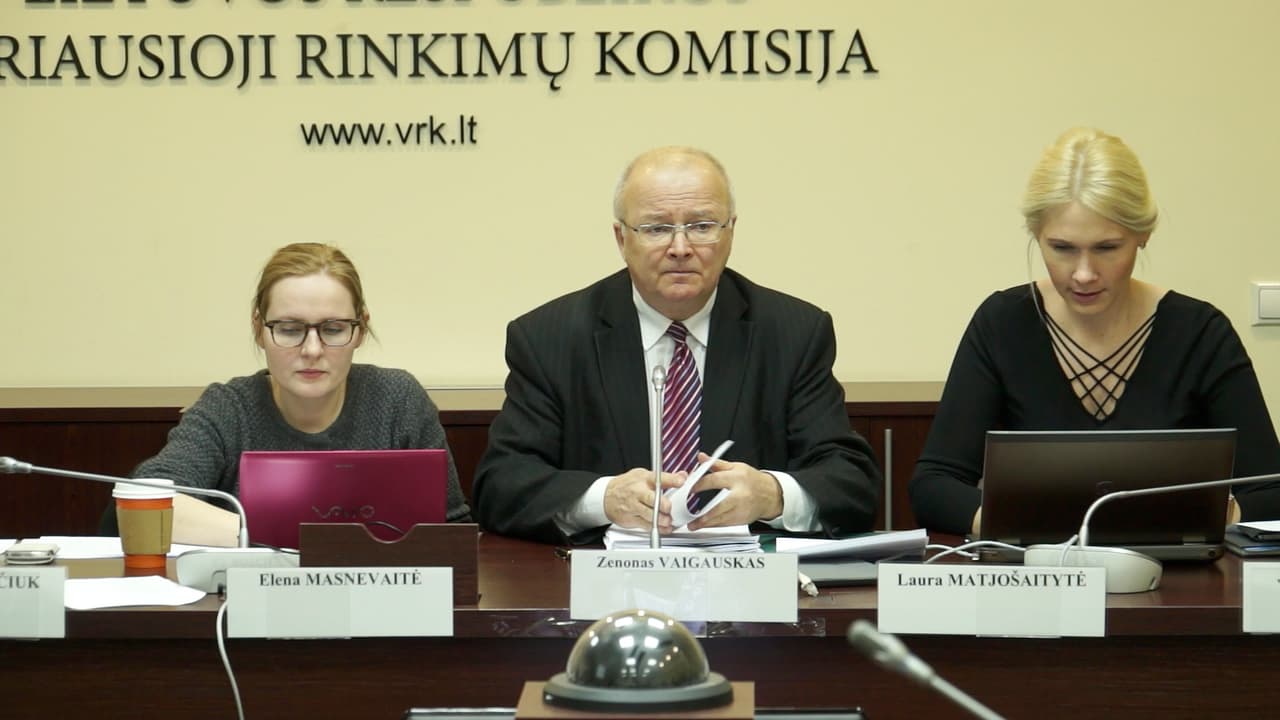VRK turėtų paskelbti, ar užtenka parašų referendumui