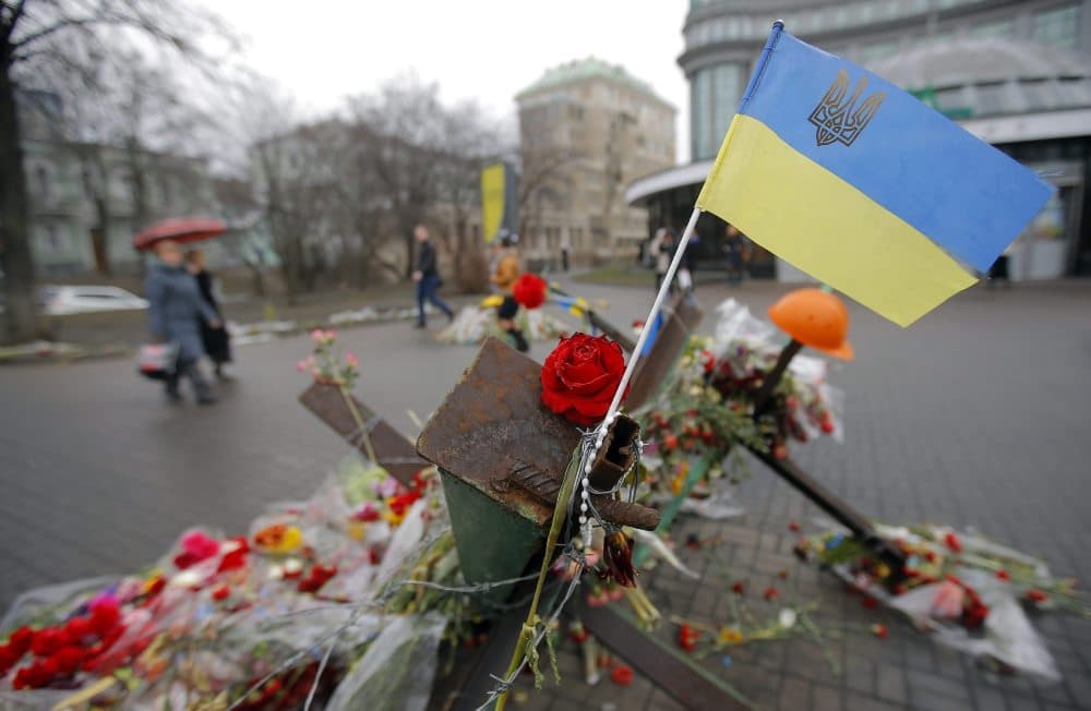 Ukrainos URM įpareigota įvesti vizų režimą su Rusija. EPA-Eltos nuotr.