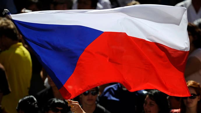 Ukrainos Voluinės regione gyvena apie 20 000 čekų. Nuotraukoje – Čekijos vėliava