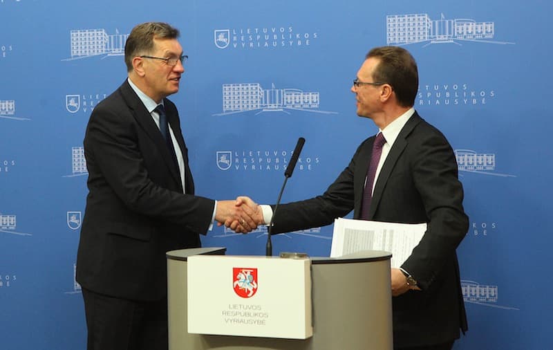 Premjeras A. Butkevičius susitiko su eurokomisaru A. Šemeta. Dainiaus Labučio (ELTA) nuotr.