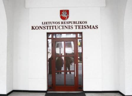 Konstitucinis Teismas paskelbė sprendimą dėl keturių Darbo partijos atstovų Seime