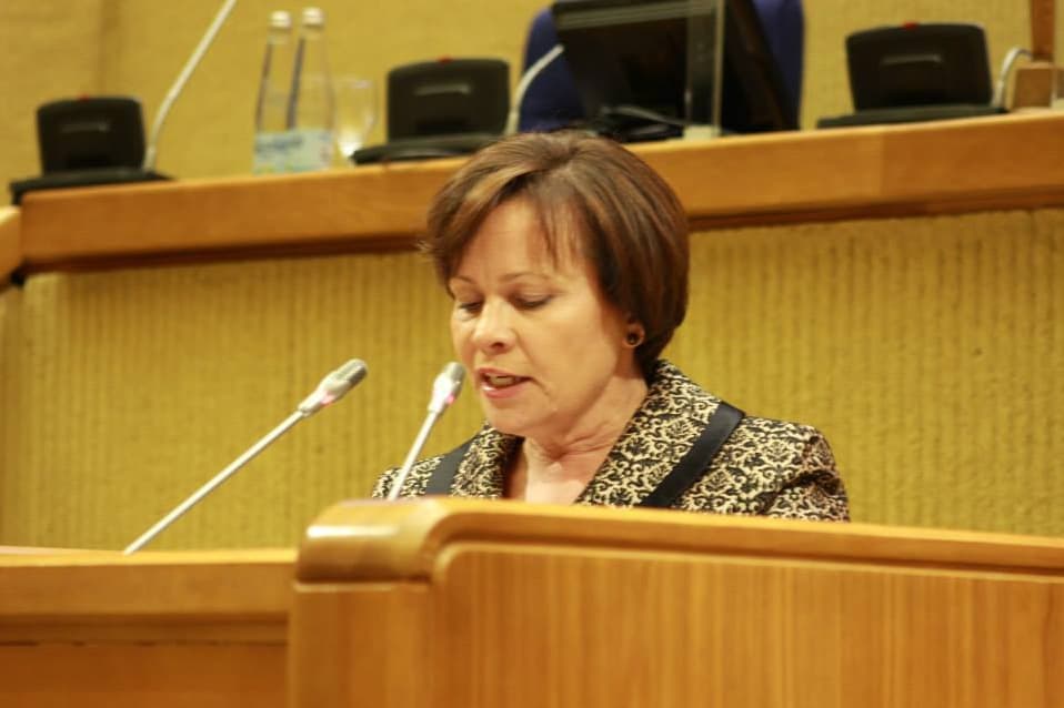 R. Juknevičienė: „Lietuvoje su parama Putinui dar nėra taip blogai“