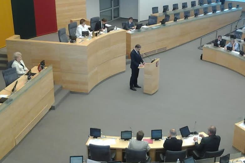 A. Butkevičius informavo: iškovota Nepriklausomybė turi užtikrinti geresnį gyvenimą ne svetur, o Tėvynėje