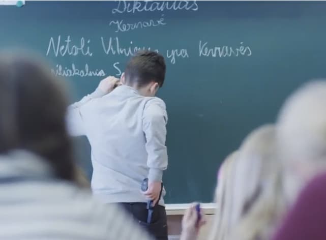 Patyčios tarp vaikų keliasi į socialinius tinklus