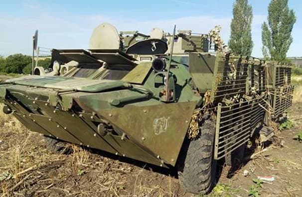 Invazija prasidėjo: rusų karinė technika kirto Ukrainos sieną