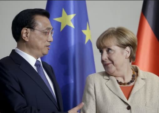 Merkel žvilgsnis krypsta į Kiniją