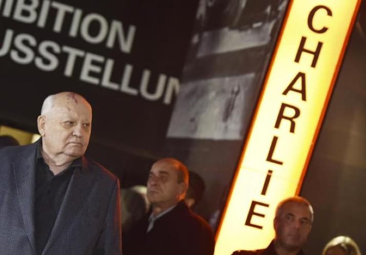 Michailas Gorbačiovas: „Mes neleisim, kad atsirastų dar viena siena“