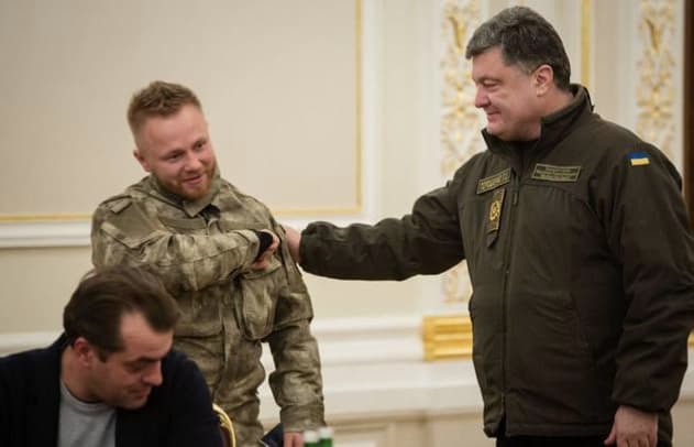 P. Porošenka: jei atiduosime Donecko oro uostą, priešas įžengs netgi į Lvovą