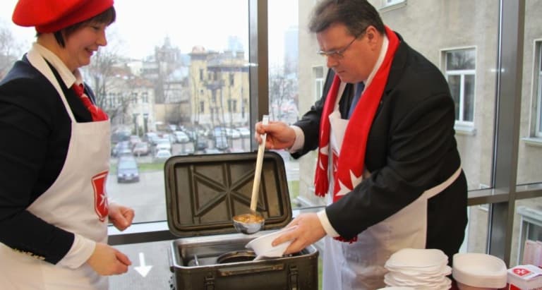 Paramos akcijoje gera galimybė politikams dar kartą pademonstruoti savo beribį gerumą