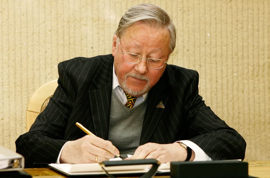 V. Landsbergis. Melagė melavo