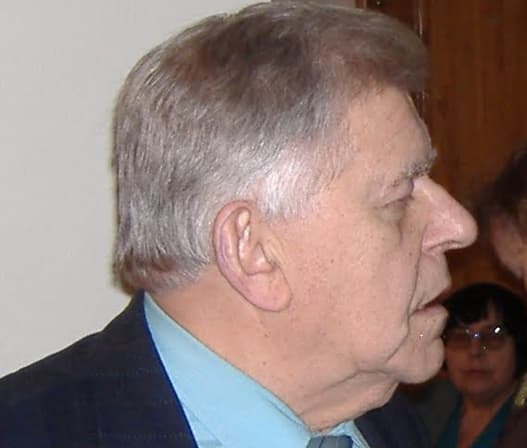 Apkaltinti ir teisti laisvės kovotojus, kad nereikėtų nusikaltėlių teisti