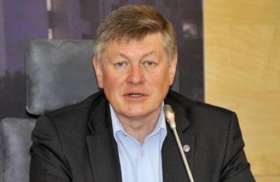 A. Paulauskas: Izraelyje žmogus negali dirbti valstybės tarnyboje, jei netarnavo kariuomenėje