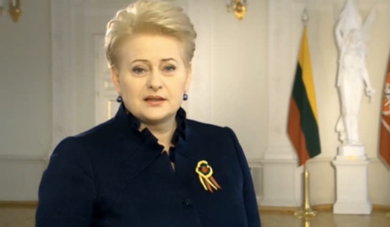 Prezidentė D. Grybauskaitė: prieš 25-erius metus Lietuva pakilo į kovą už laisvę
