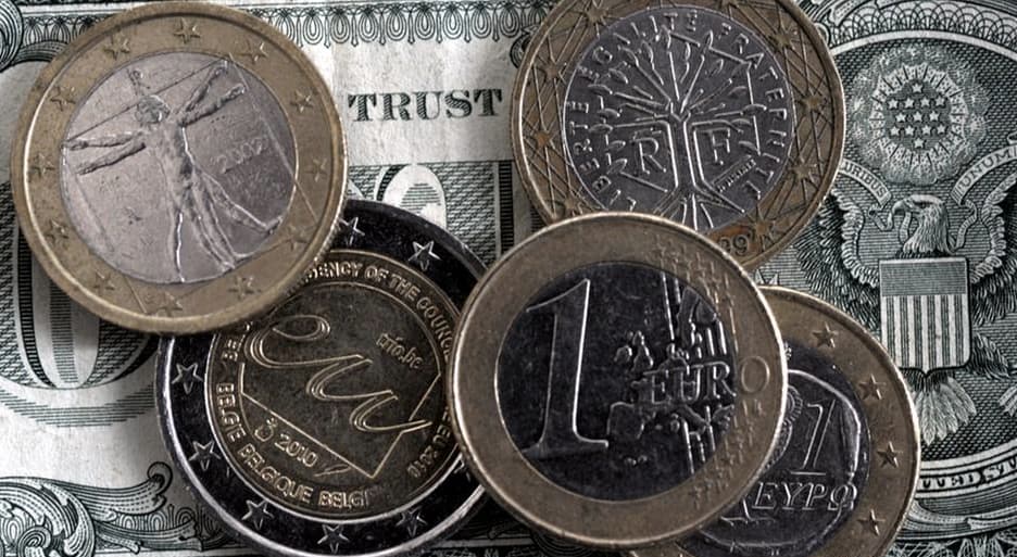 Ką iš tikrųjų reiškia dolerio ir euro paritetas