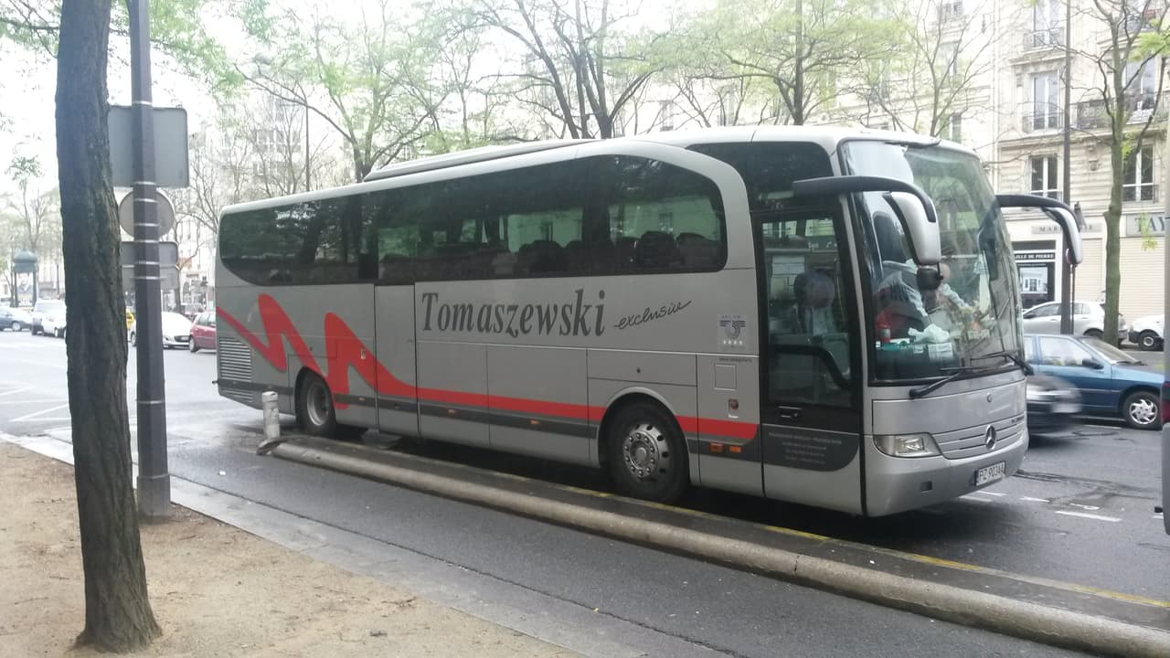 Po Europą klajoja štai toks autobusas. Nuotr. Juozapo Marijos Petručio