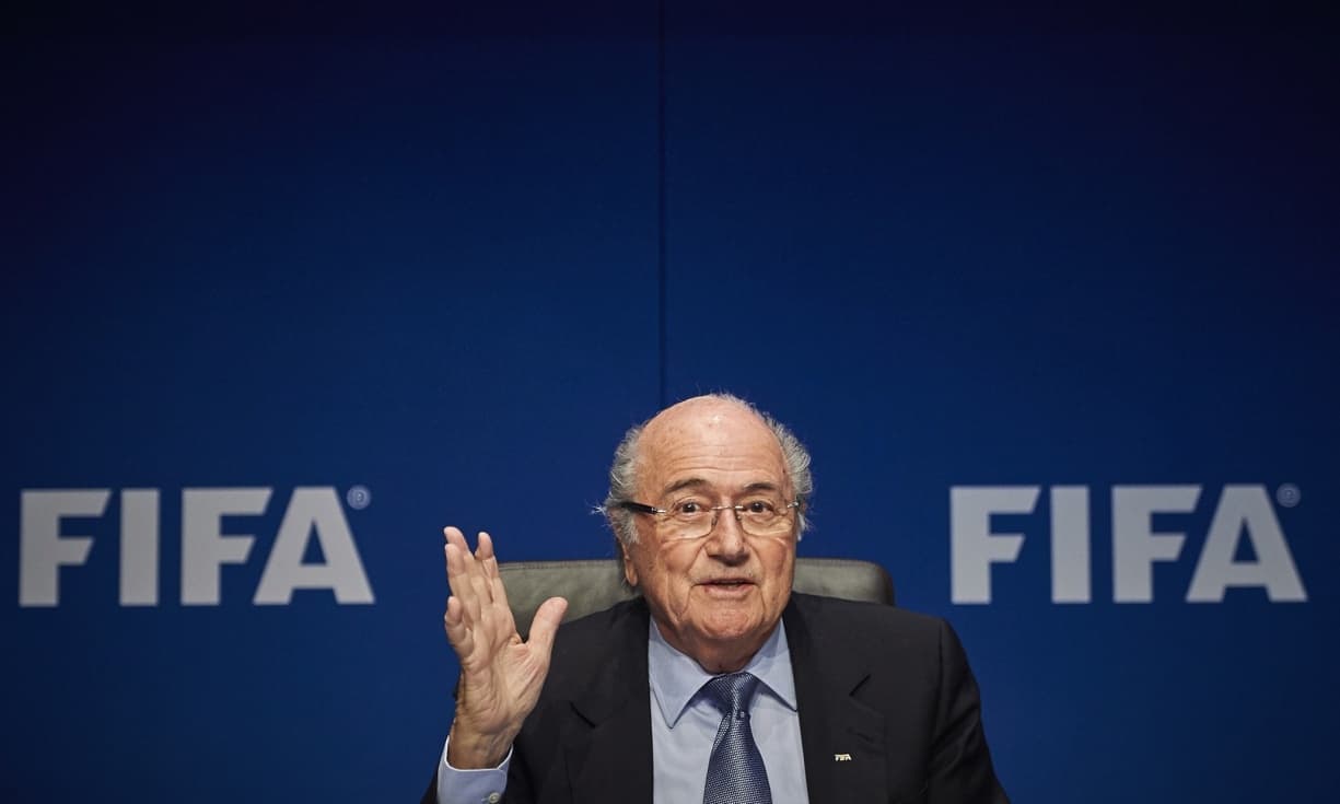 17 metų FIFA vadovaujantis Džozefas Blateris norėtų jai vadovauti dar 4 metus.