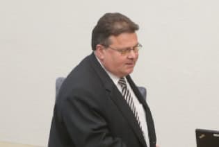 L. Linkevičius: kadangi bėga žmonės nuo nelaimės, tai skirstyti juos pagal kokius nors požymius tikrai būtų nekorektiška
