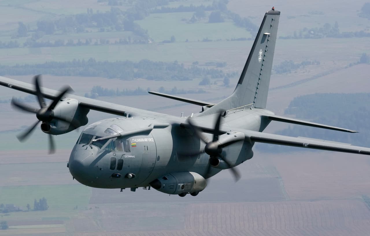 C-27J „Spartan“. Karinių oro pajėgų archyvo nuotr.