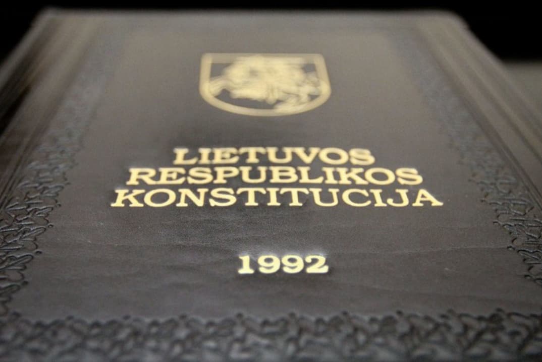 Pusantro šimto žymių visuomenės veikėjų reiškia paramą talkai už valstybinės kalbos apsaugą