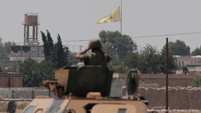 „Amnesty International“ apkaltino kurdų sukilėlius vykdžius etninius valymus Sirijoje
