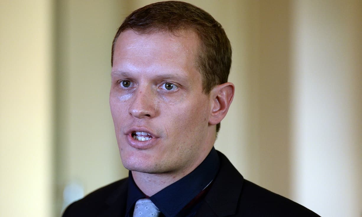 Dviejų MH17 aukų iš Australijos sūnus: Rusija labai padėjo tyrimui, o dėl šio incidento kalta ne viena šalis