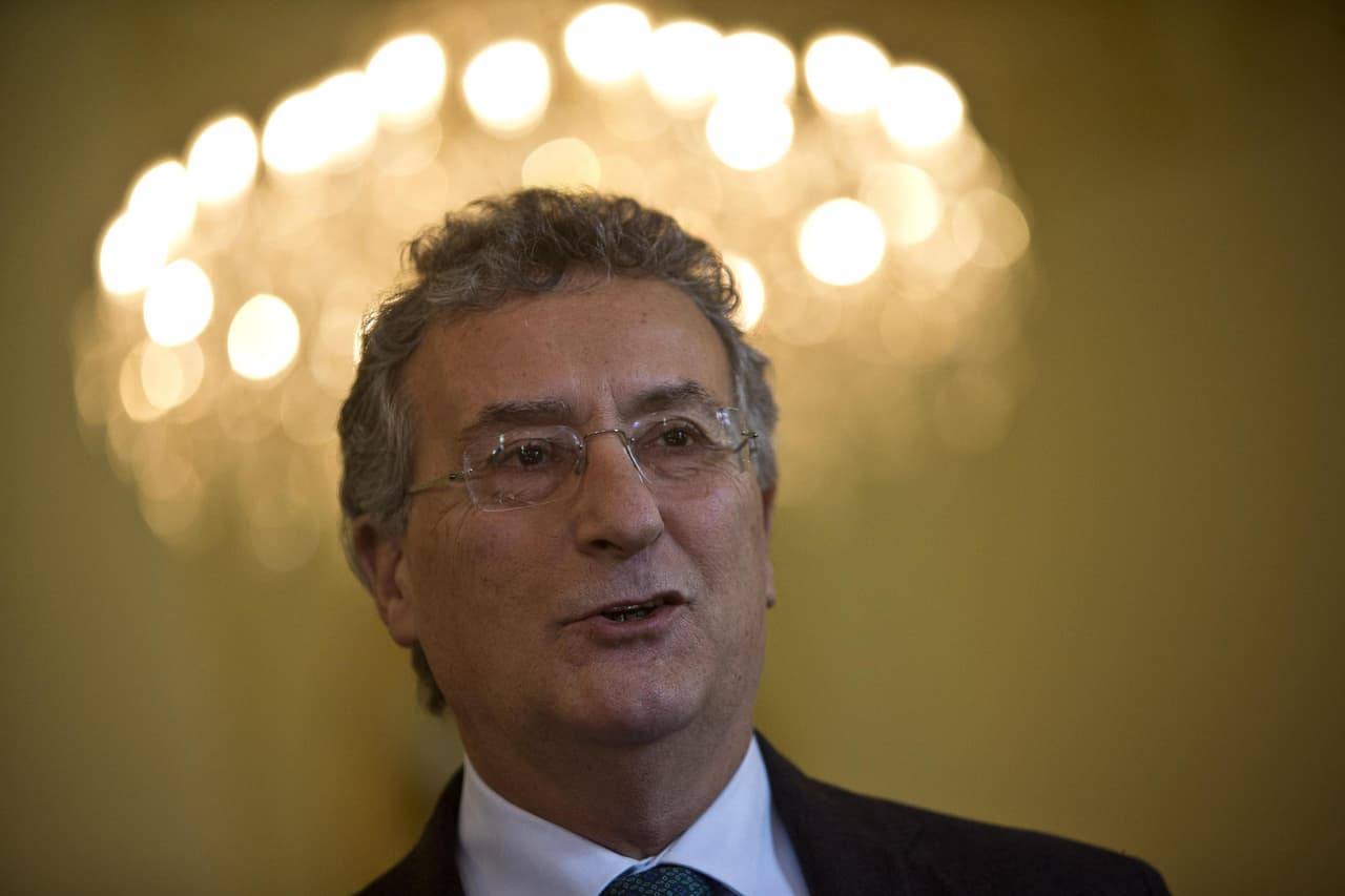 Frankas Robertis (Franco Roberti).