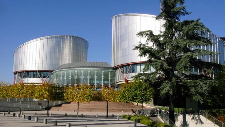 Prancūzija pasiruošusi pažeisti žmogaus teisių konvenciją
