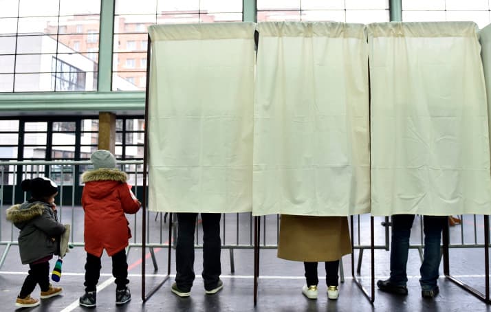 Ekspertų nuomone, konservatyvūs olandai nenori tolesnės ES plėtros ir imigracijos srauto į Vakarų Europą, jie nenori, kad į Nyderlandus atvyktų tūkstančiai žmonių iš Ukrainos, nes didžiausias ukrainiečių noras – būtent tai ir daryti.