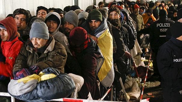 Vokietija, skirtingai negu Lietuva, griežtina sąlygas pabėgėliams