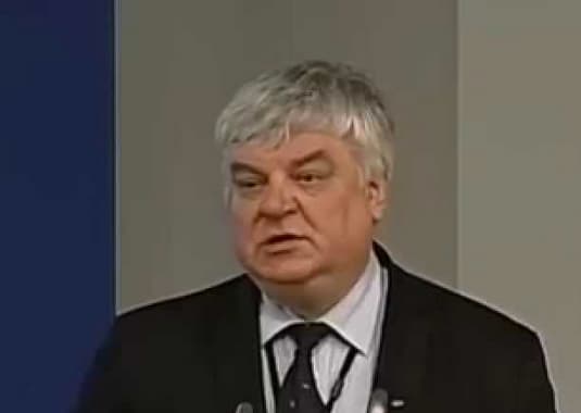 R. Vaitkus