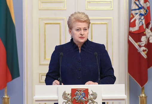 Prezidentė išaiškino, koks turi besąlygiškos kovos su korupcija pagrindas