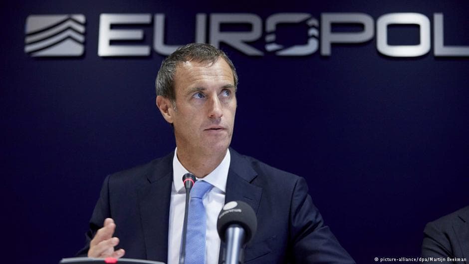 Europolas perspėjo dėl didelių teroro išpuolių Europoje