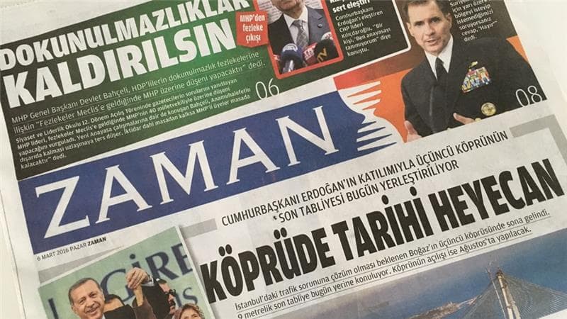 Prieš viršūnių susitikimą su ES vadovais Turkijos valdžia užgrobė populiariausią laikraštį „Zaman“