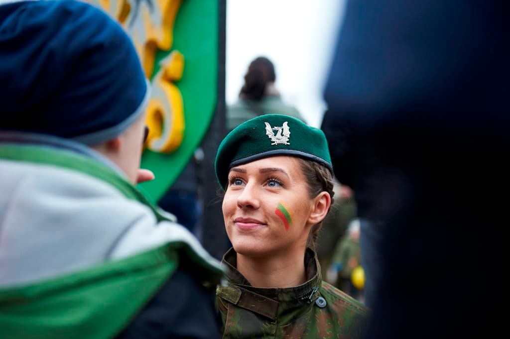 Nuotraukų autoriai: vrš. Lina Ambroževičiūtė, Ieva Budzeikaitė ir vyr. ltn. Vytautas Garšva, vaizdo medžiaga – pratybų viešųjų ryšių skyriaus.