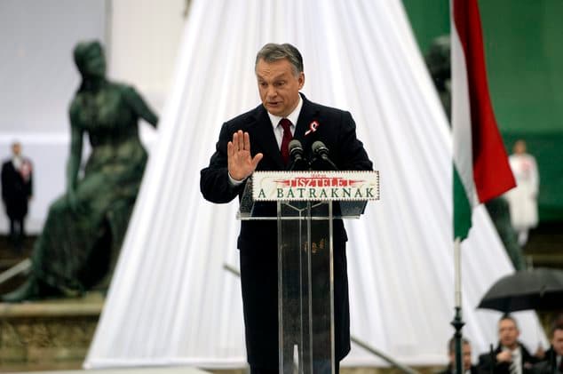 V. Orbanas: „Mes neleisime kitiems aiškinti, ką įsileisti į savo namus ir savo valstybę“